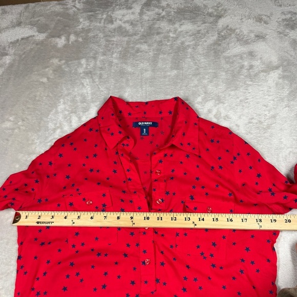 Old Navy Red Blue Stars Collared Buttoned Neckline Rolled Sleeves Blouse Top XS - Picture 6 of 14